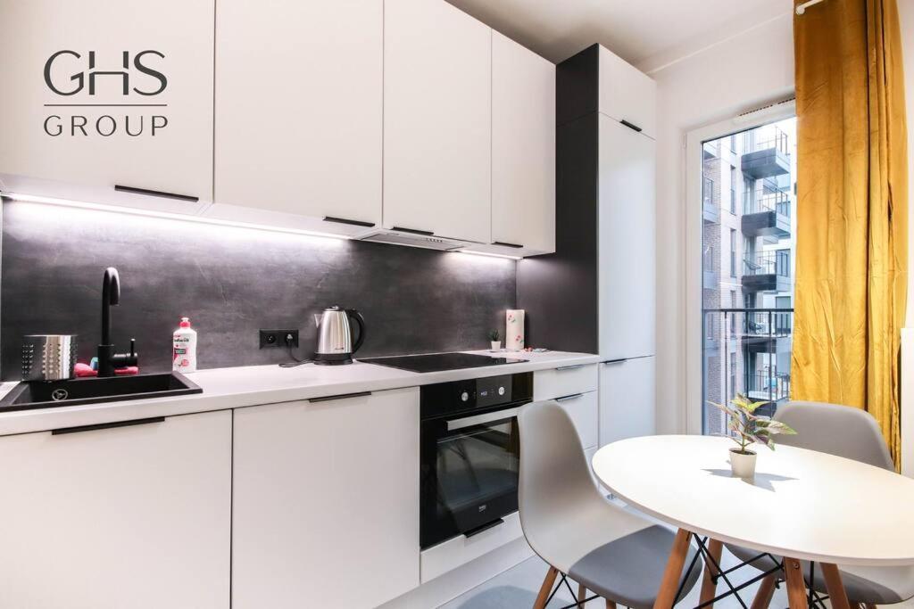 Stylowy Apartament Blisko Dworca Glownego Apartment Krakow Bagian luar foto